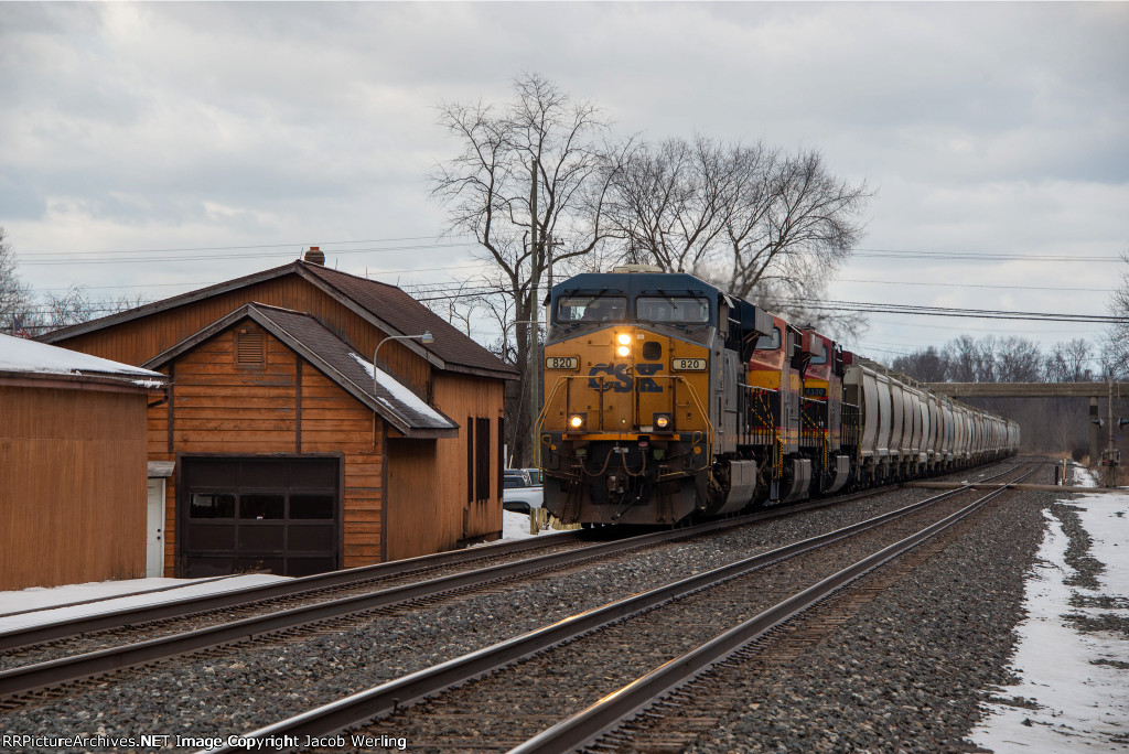 CSX 820